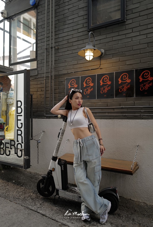 素面短版背心